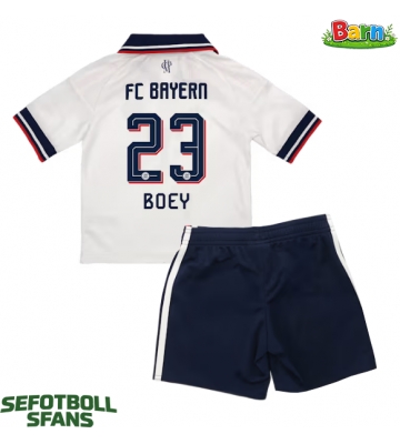 Bayern Munich Sacha Boey #23 Bortaställ Barn 2026-27 Kortärmad (+ Korta byxor)